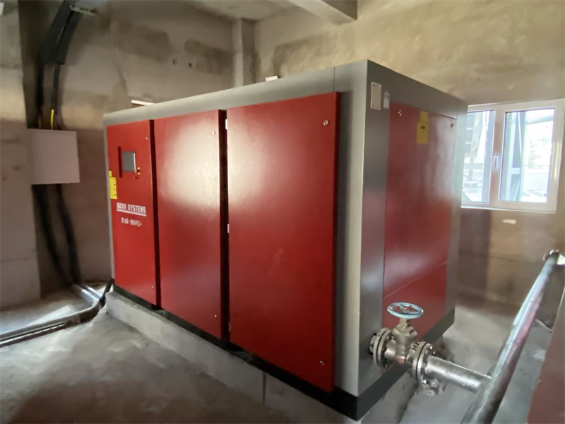 Model pentru modernizarea sistemului de compresor de aer în industria instrumentelor de precizie: practica eficienței energetice de primă clasă a Geso BAE-90FC britanic+