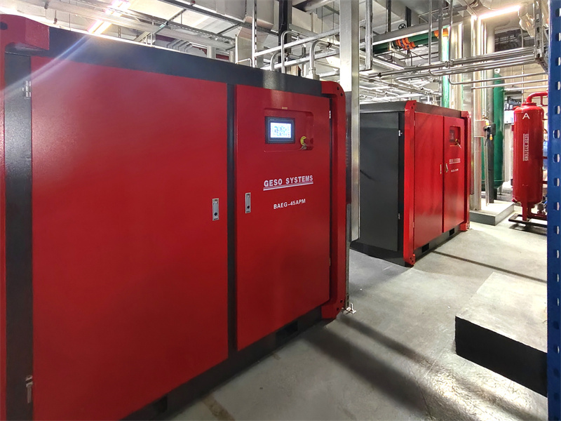 Noua forță motrice în pista „dual carbon”: compresoarele cu aer cu șurub de înaltă presiune asigură o alimentare stabilă pentru a facilita descoperirile în industrializarea celulelor de combustibil